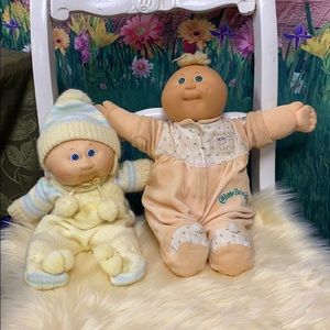 2 Cabbage Patch Kids